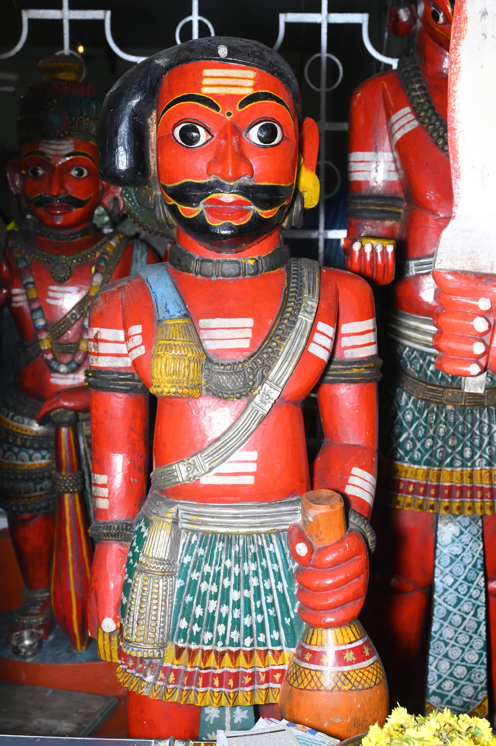 ಮೆಕ್ಕೆಕಟ್ಟು ಶ್ರೀ ನಂದಿಕೇಶ್ವರ ದೇವಸ್ಥಾನದ ಒಳಗೆ ತೆಗೆದ ಛಾಯಾಚಿತ್ರ; ಒಂದೇ ದಾಖಲೀಕರಣ ಭೇಟಿಯಲ್ಲಿ ತೆಗೆದ ಸರಣಿಯ ಪೈಕಿ ಒಂದು.